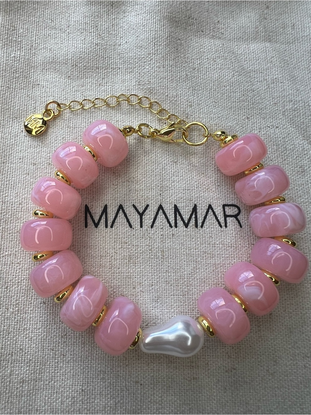 Pink Resin and Imitation Peal Bead Bracelet with Gold Accents NWOT